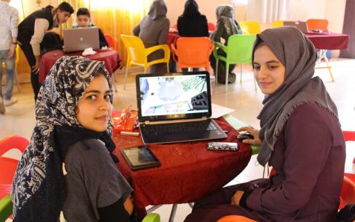 Utilizing Minecraft as a tool for community participation to design a public space in Gaza Strip © UNHabitat 